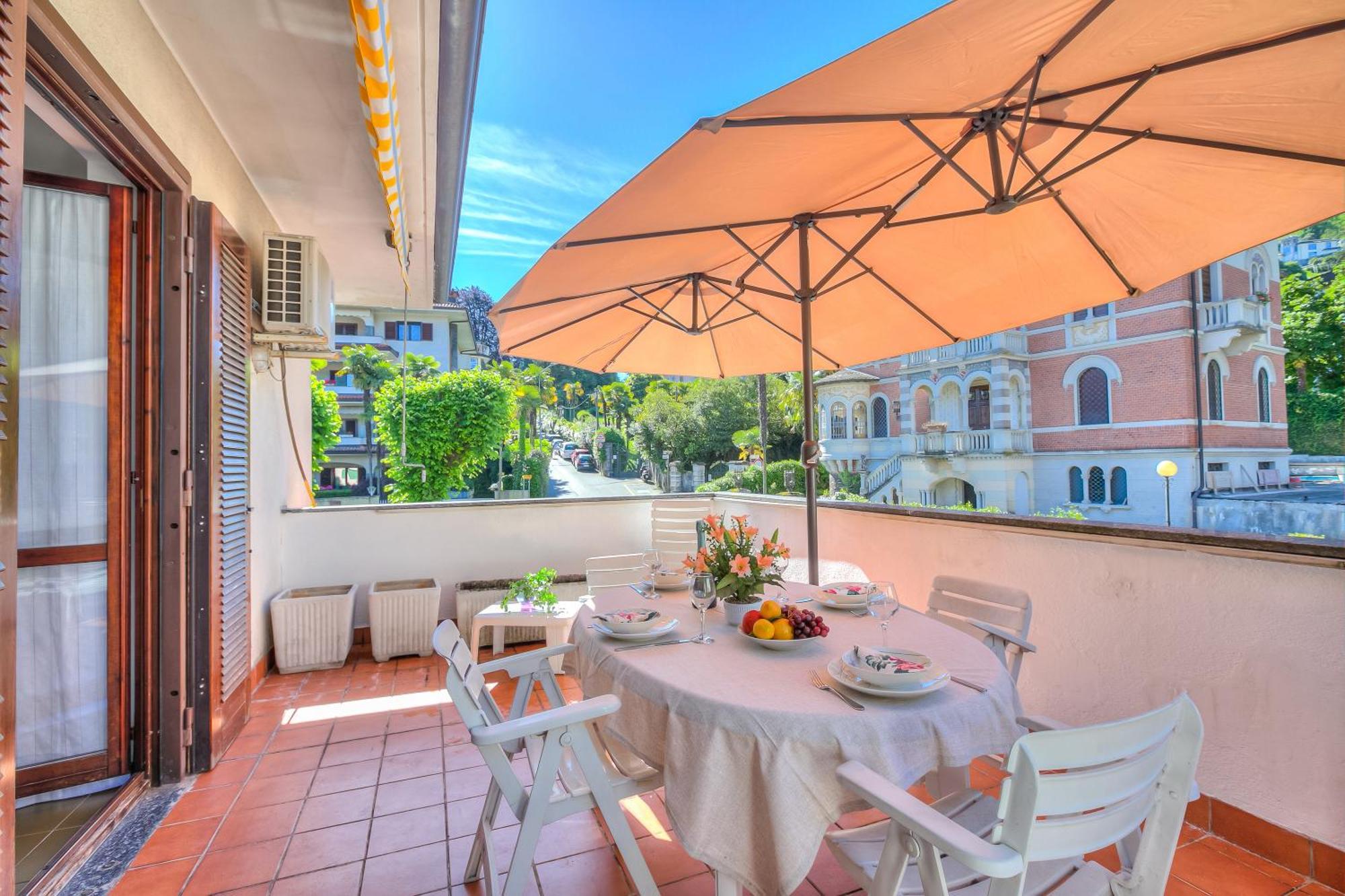 Appartamento Gaya Stresa Center - Happy Rentals Экстерьер фото
